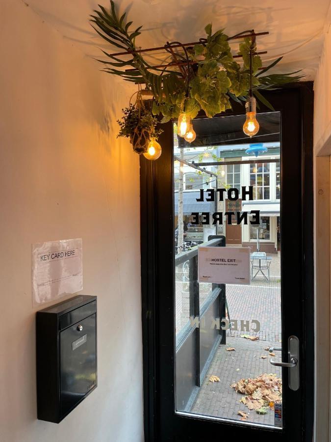 Thuis Bij Schell Rotterdam Eksteriør bilde